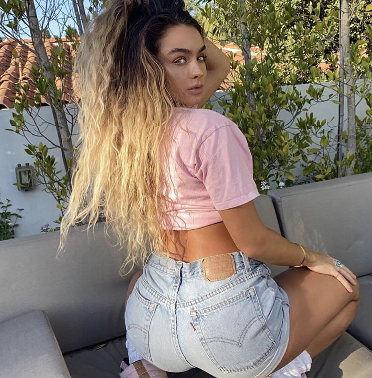 Sommer Ray #97007269