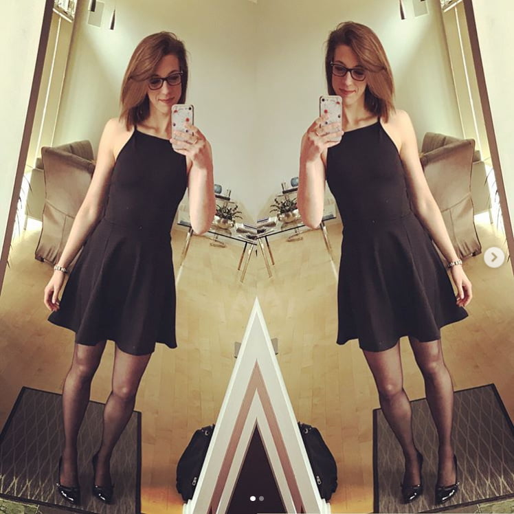 Been busy keeping this single mom loose, and wet #105531288