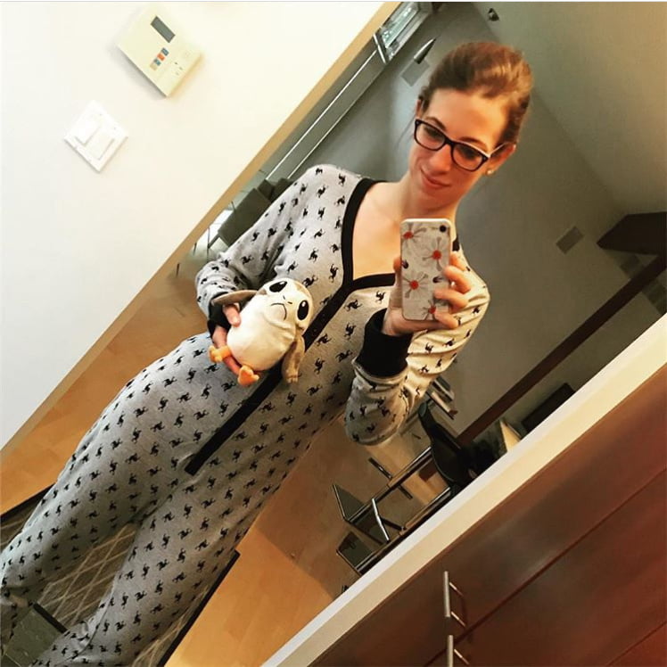 Been busy keeping this single mom loose, and wet #105531308