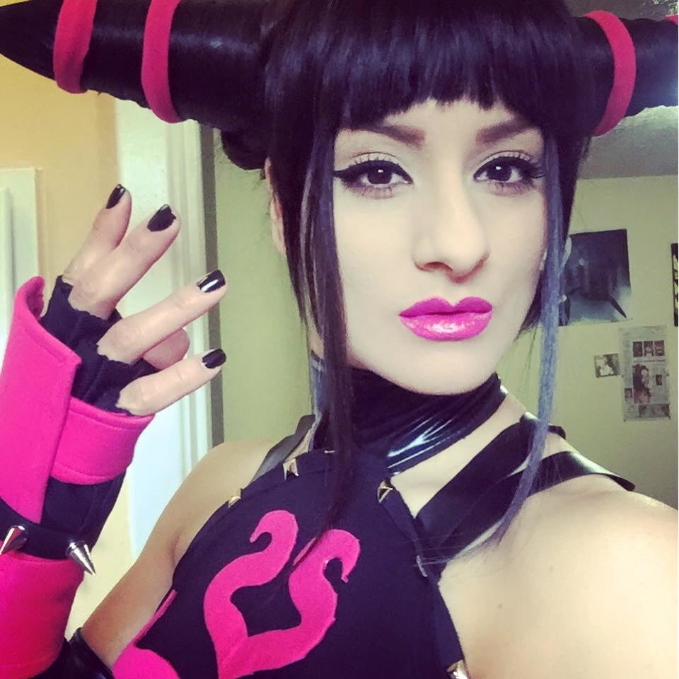 Latina cosplayer per il tributo di sperma e commenti
 #79752835