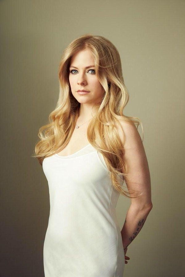 ¡Sexy celebs, big tits, & pokies exposed! #2 #89526179