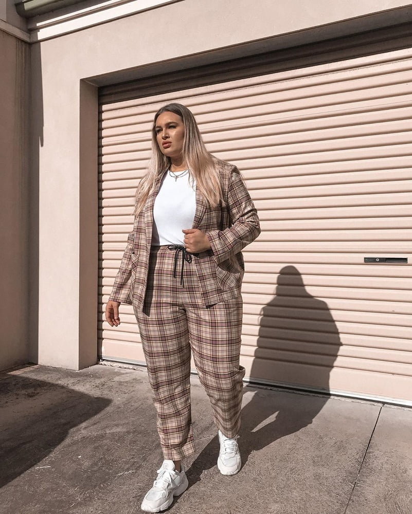 Tetas ..... y un chasis construido para la comodidad 1.0
 #90898610