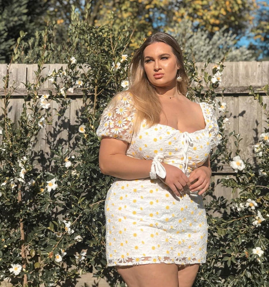 Tetas ..... y un chasis construido para la comodidad 1.0
 #90898628