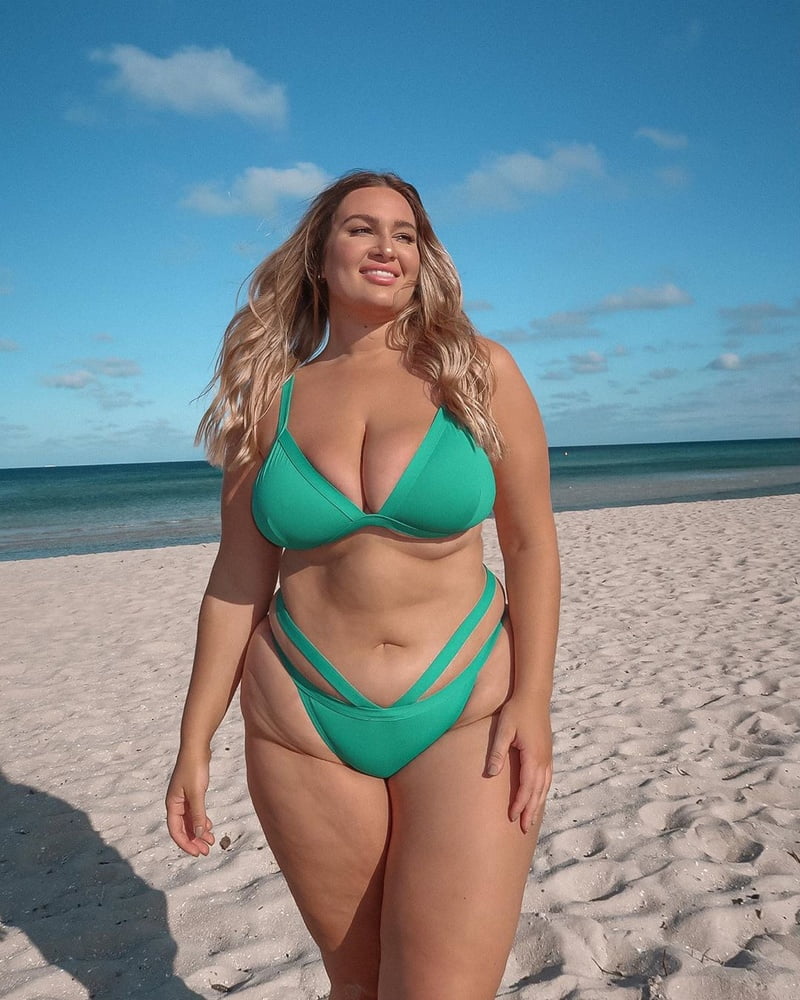 Tetas ..... y un chasis construido para la comodidad 1.0
 #90898706