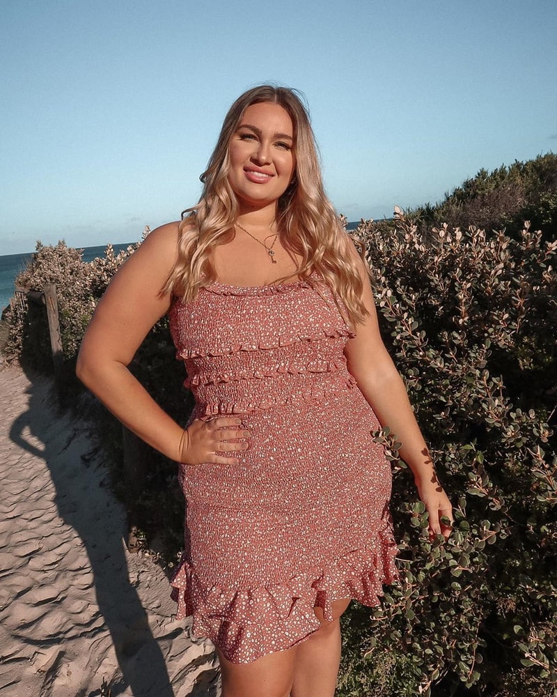 Tetas ..... y un chasis construido para la comodidad 1.0
 #90898718