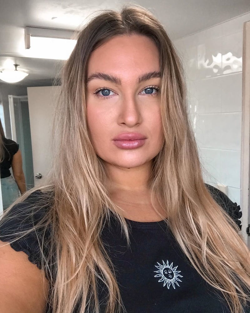 Tetas ..... y un chasis construido para la comodidad 1.0
 #90898721