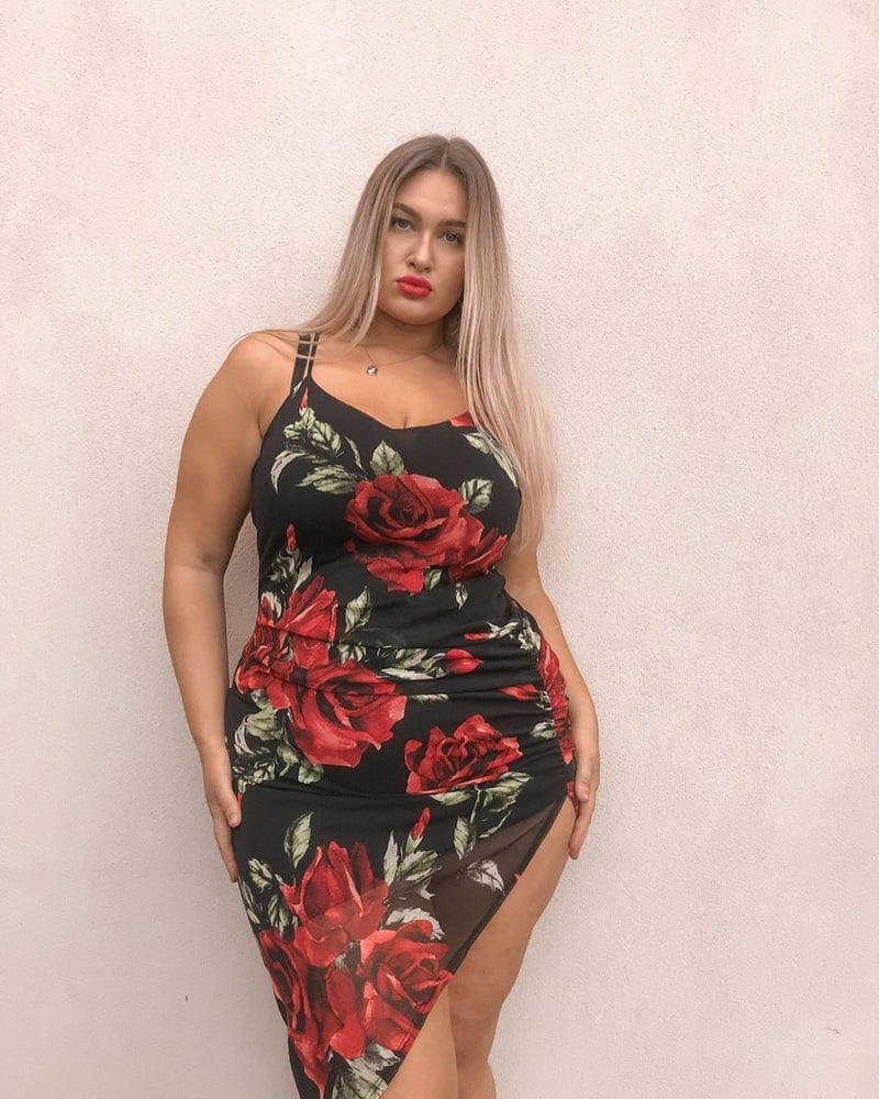 Tetas ..... y un chasis construido para la comodidad 1.0
 #90898840