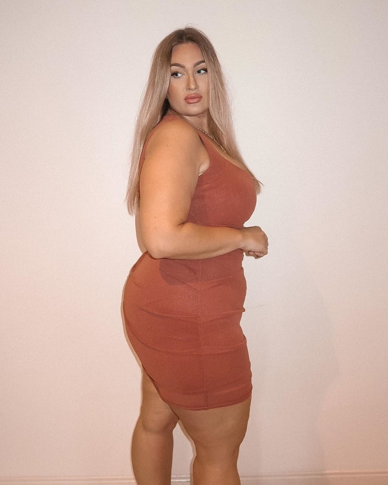 Tetas ..... y un chasis construido para la comodidad 1.0
 #90898852