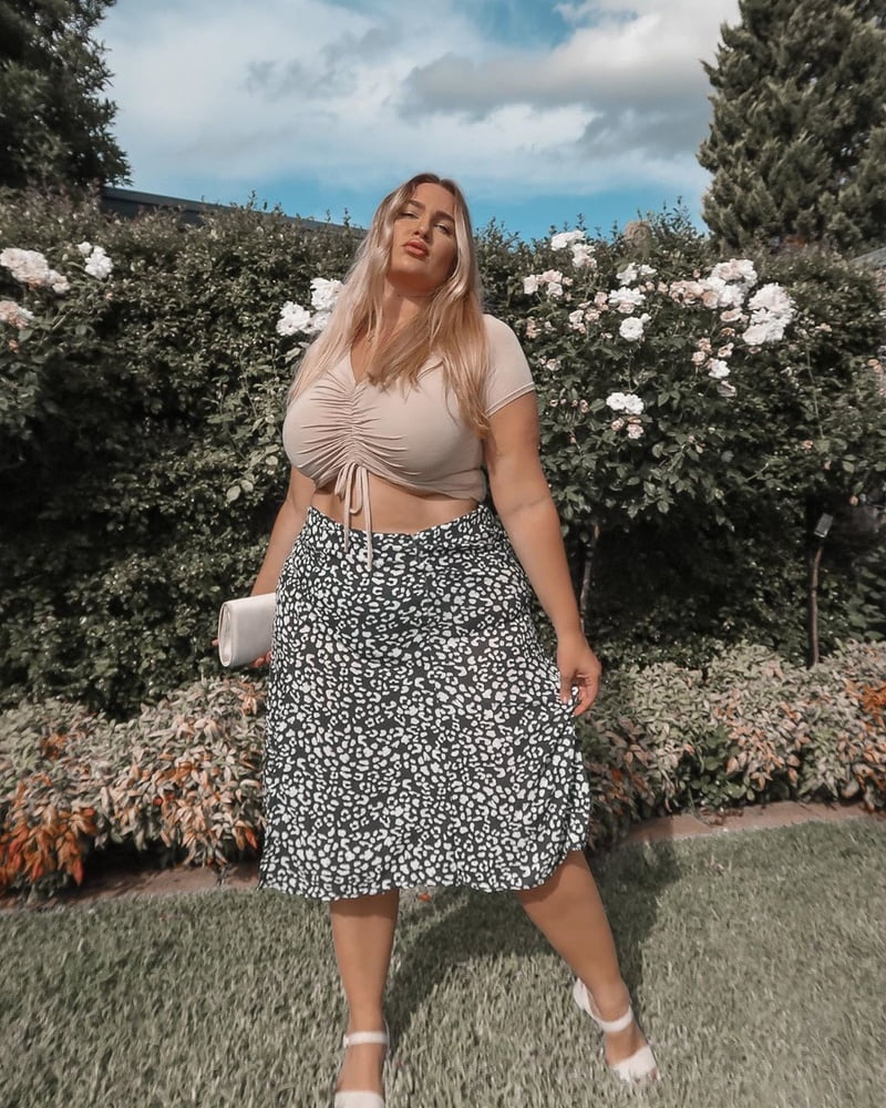 Tetas ..... y un chasis construido para la comodidad 1.0
 #90898876