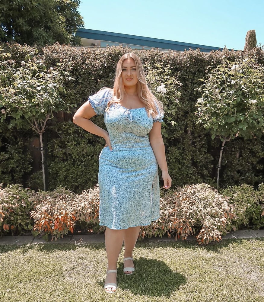 Tetas ..... y un chasis construido para la comodidad 1.0
 #90898941