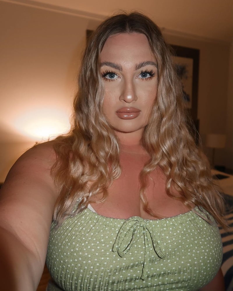 Tetas ..... y un chasis construido para la comodidad 1.0
 #90898950