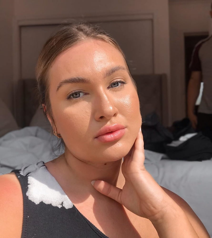 Tetas ..... y un chasis construido para la comodidad 1.0
 #90898953