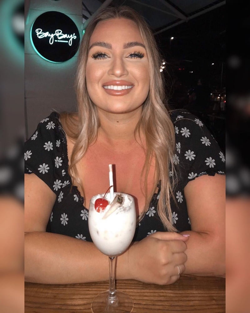 Tetas ..... y un chasis construido para la comodidad 1.0
 #90898968