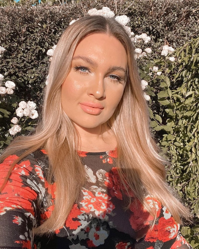 Tetas ..... y un chasis construido para la comodidad 1.0
 #90899025