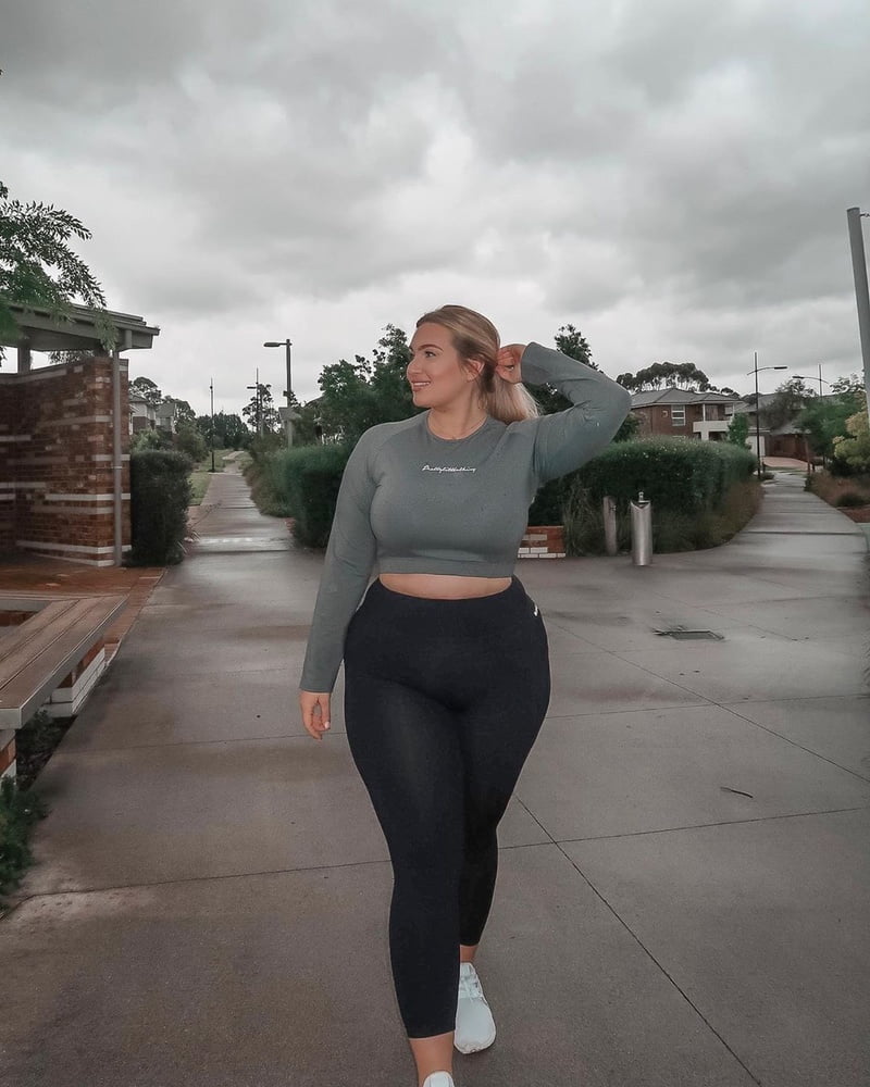 Tetas ..... y un chasis construido para la comodidad 1.0
 #90899040