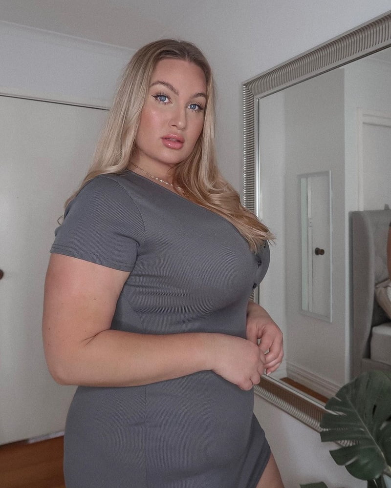 Tetas ..... y un chasis construido para la comodidad 1.0
 #90899082