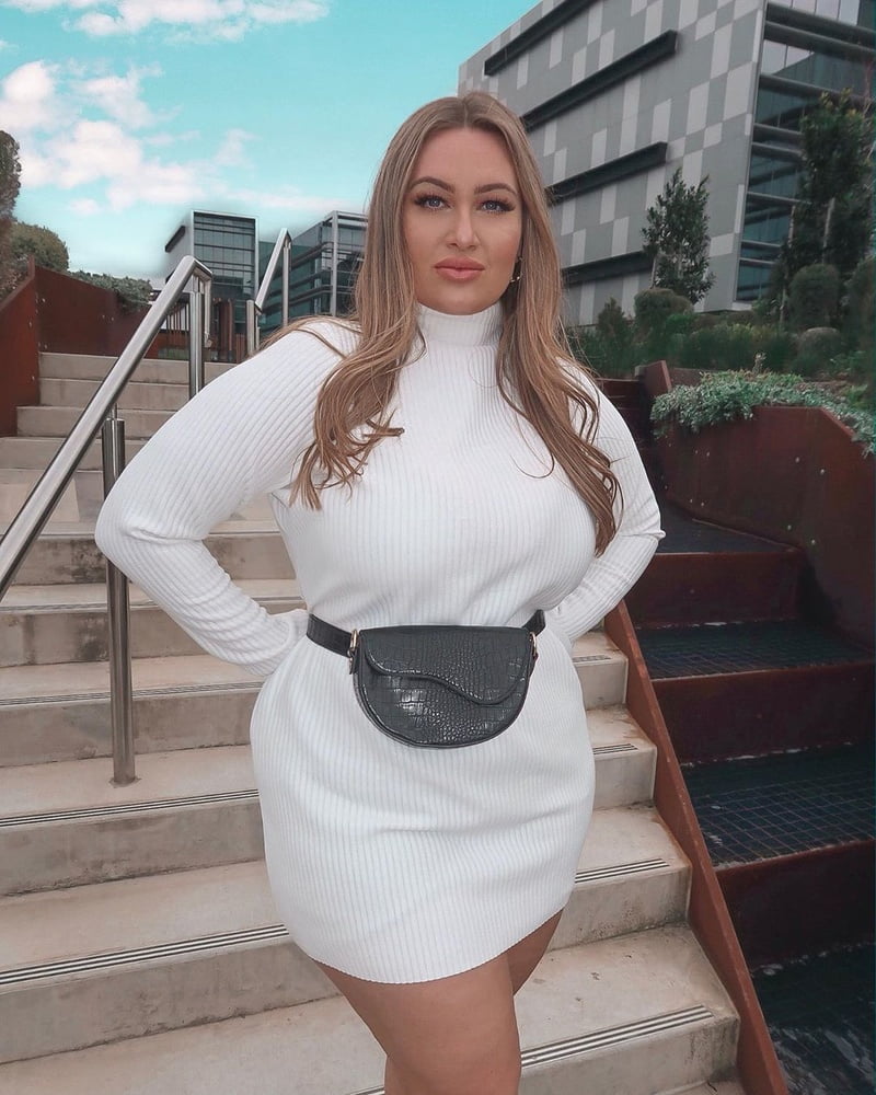 Tetas ..... y un chasis construido para la comodidad 1.0
 #90899269