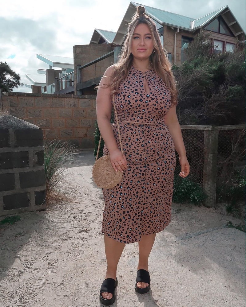 Tetas ..... y un chasis construido para la comodidad 1.0
 #90899308