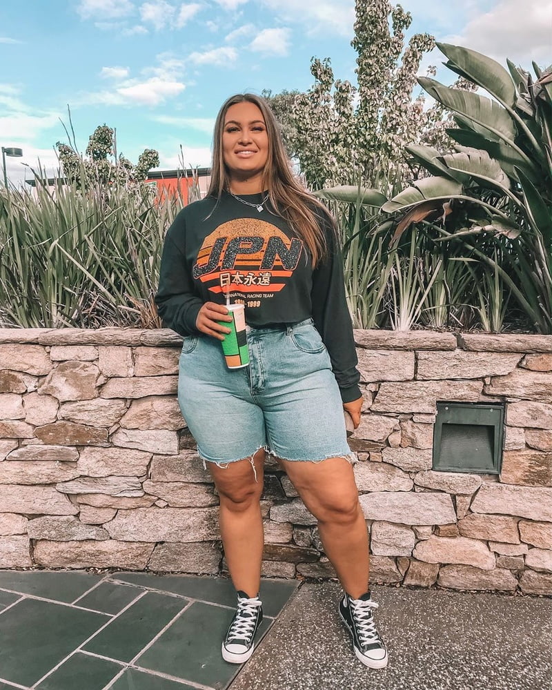 Tetas ..... y un chasis construido para la comodidad 1.0
 #90899439