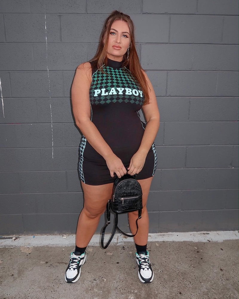 Tetas ..... y un chasis construido para la comodidad 1.0
 #90899562