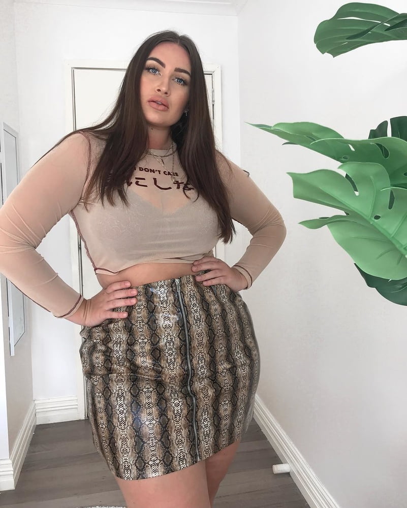 Tetas ..... y un chasis construido para la comodidad 1.0
 #90899728