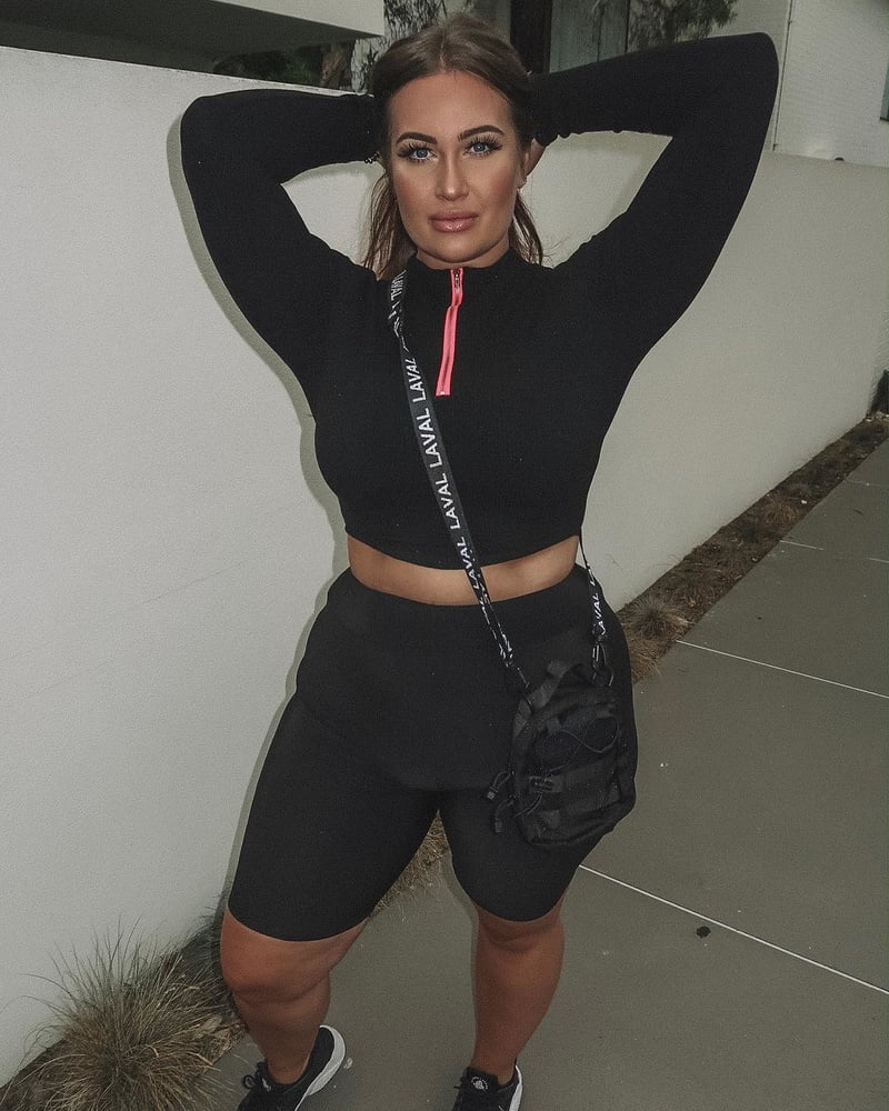 Tetas ..... y un chasis construido para la comodidad 1.0
 #90899758