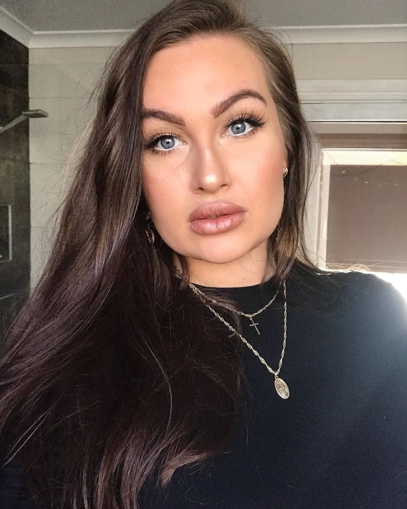 Tetas ..... y un chasis construido para la comodidad 1.0
 #90899891