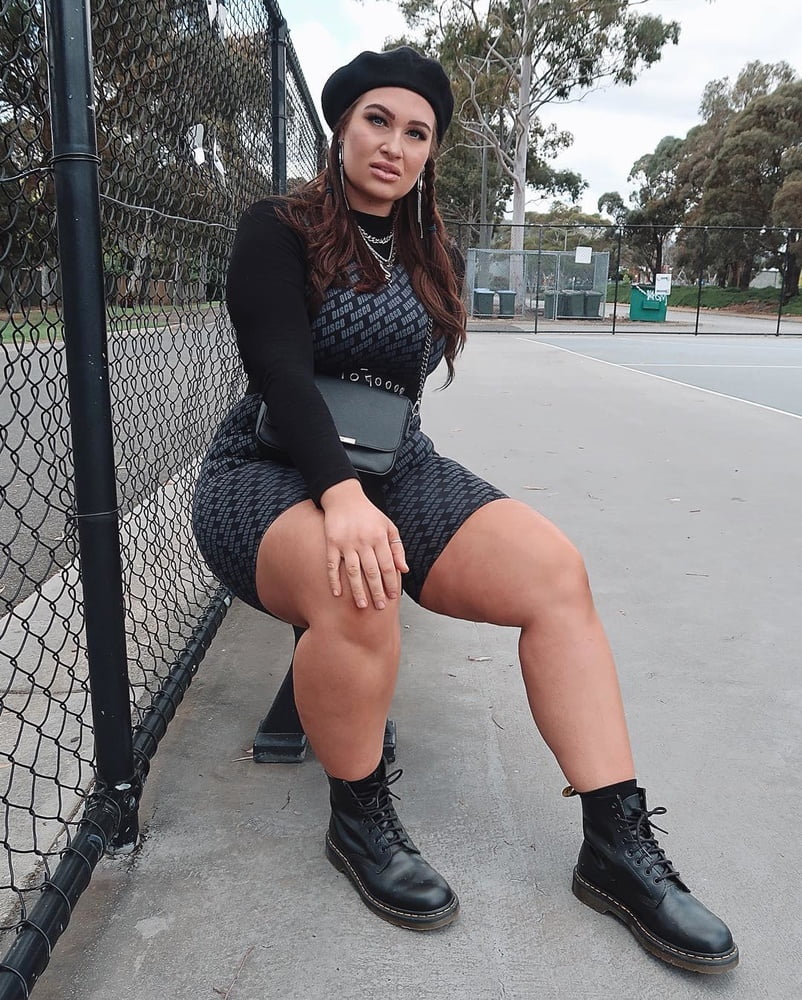 Tetas ..... y un chasis construido para la comodidad 1.0
 #90899997