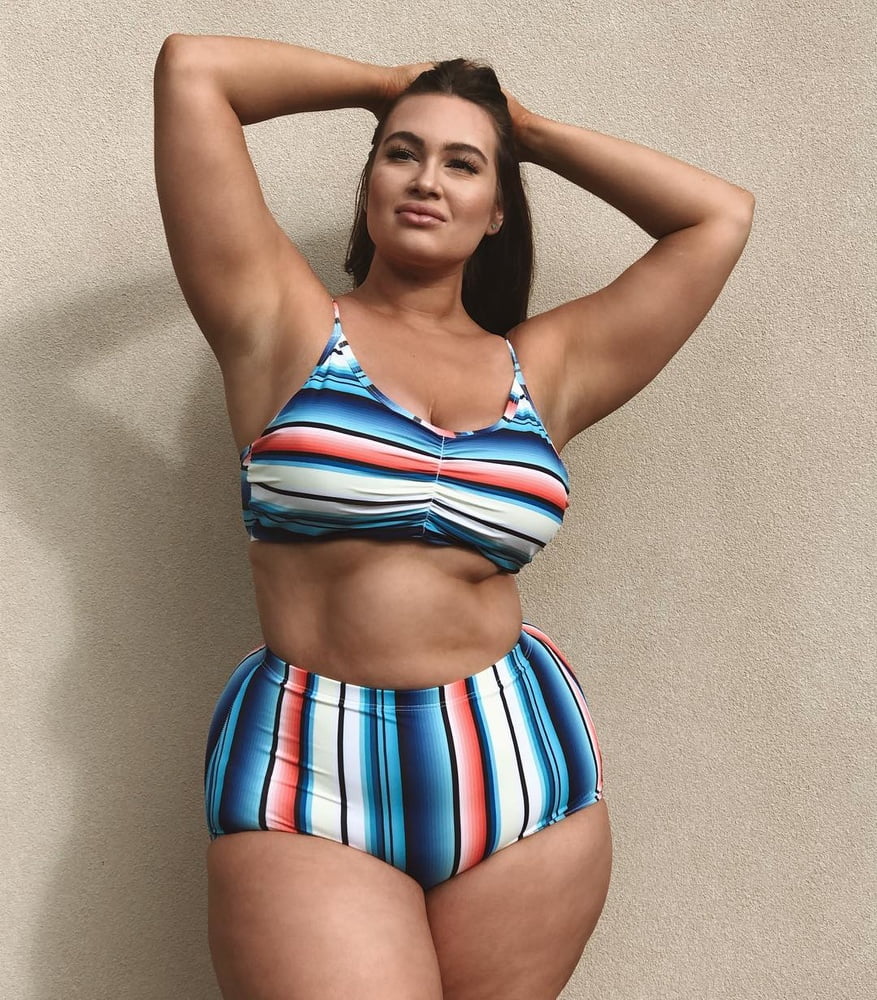 Tetas ..... y un chasis construido para la comodidad 1.0
 #90900045