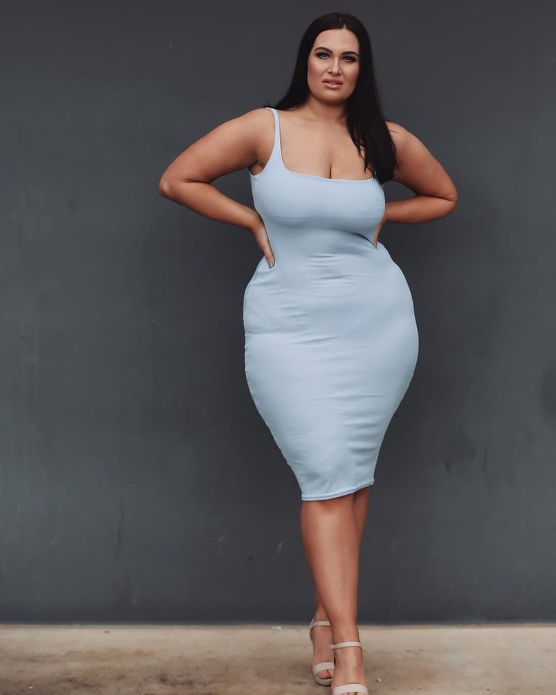 Tetas ..... y un chasis construido para la comodidad 1.0
 #90900071