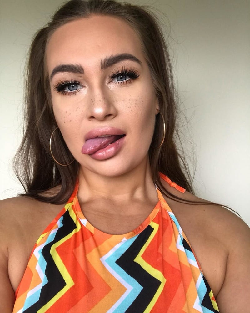 Tetas ..... y un chasis construido para la comodidad 1.0
 #90900102