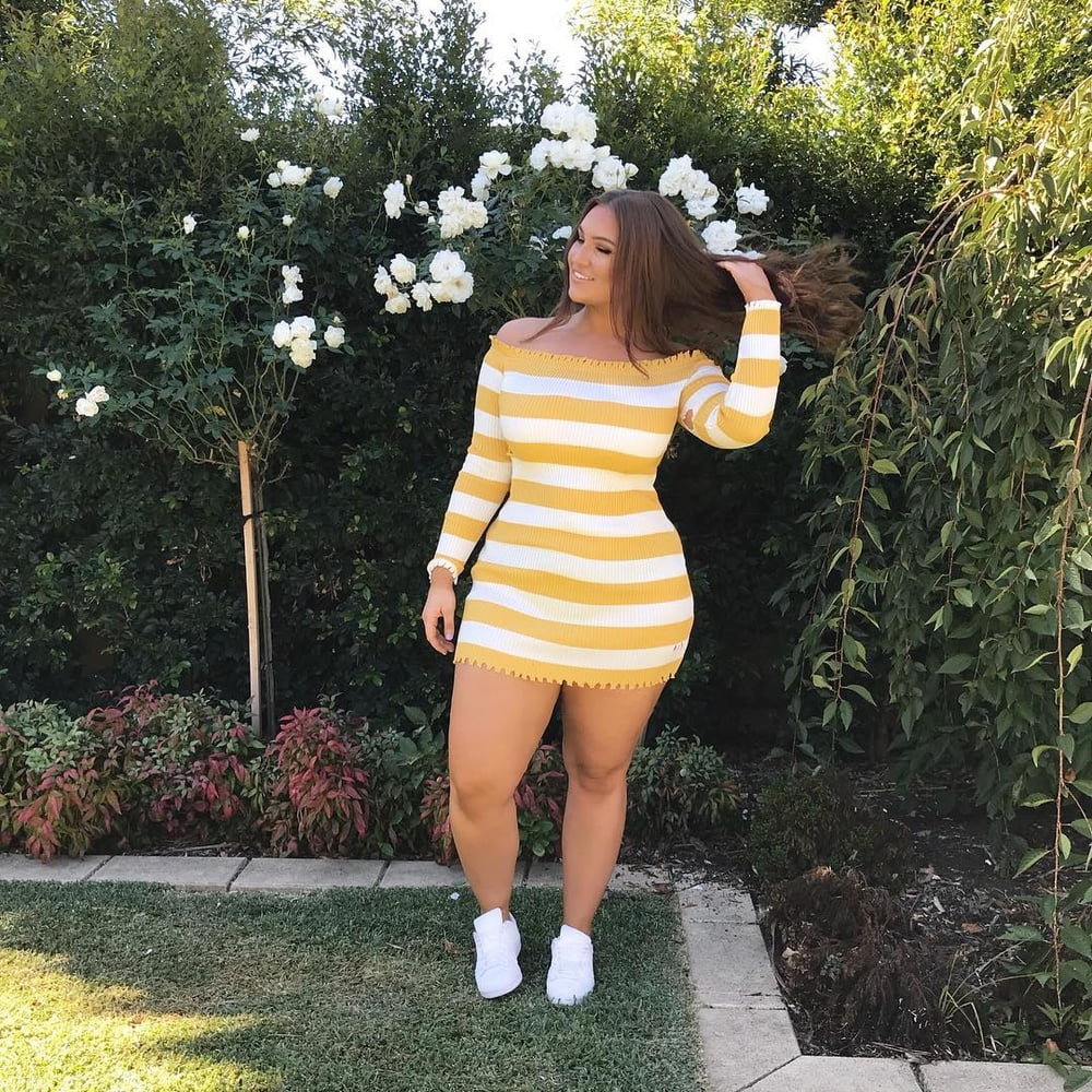 Tetas ..... y un chasis construido para la comodidad 1.0
 #90900111