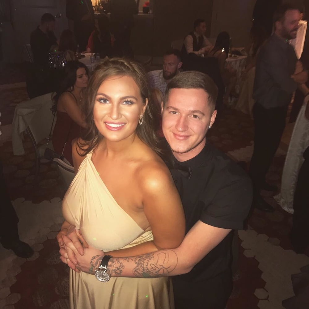 Tetas ..... y un chasis construido para la comodidad 1.0
 #90900115