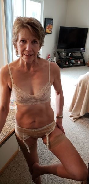 Ich liebe diese Milf 491
 #102624029