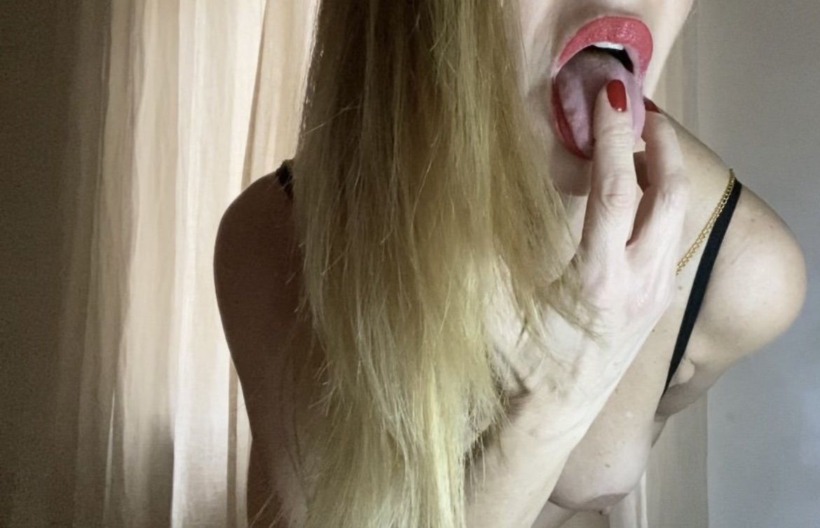 Aintnosunshine nude #109682733