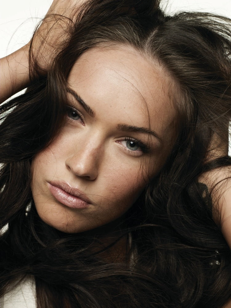 Megan fox
 #105010134