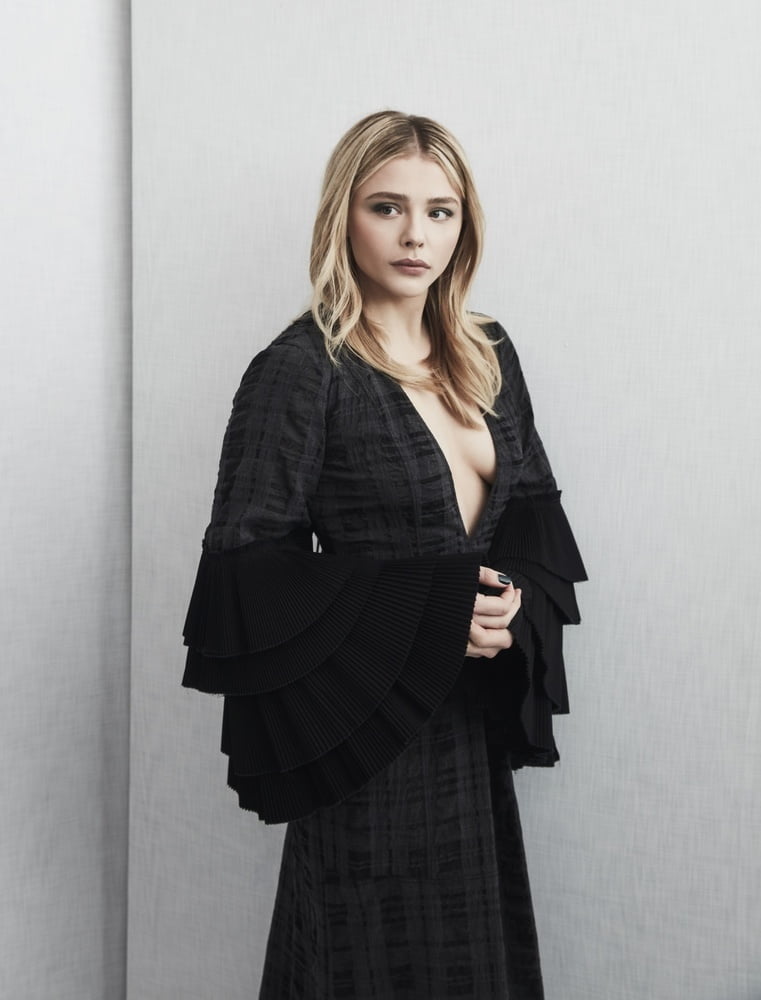 裸のセレブたちの大きなロックダウンクイズ(sg)
 #99968680