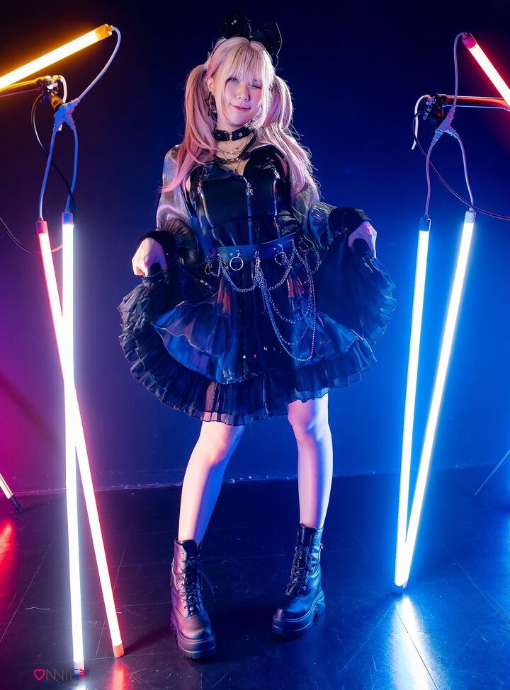 OnniesM nackt #108580009