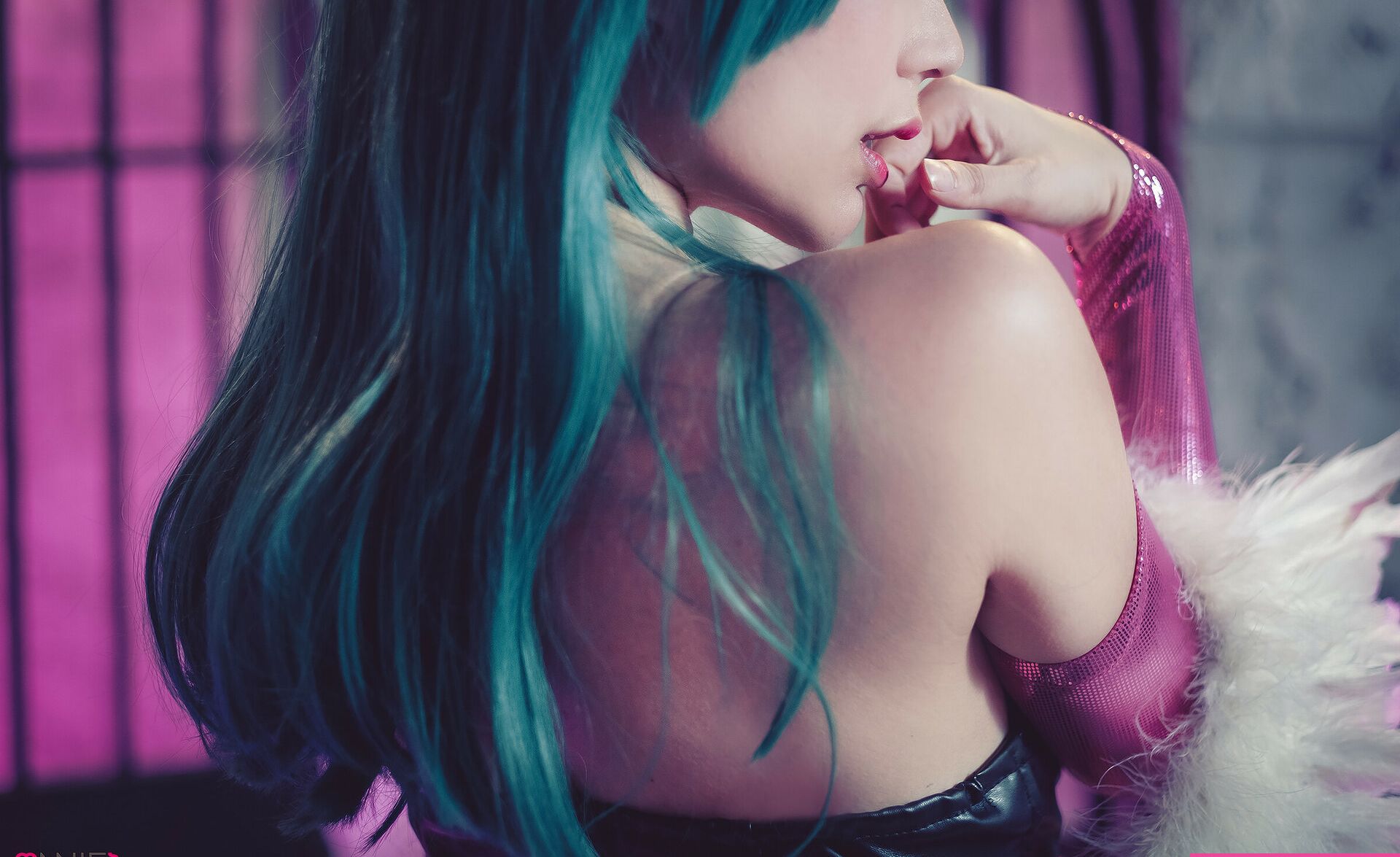 OnniesM nackt #108580026