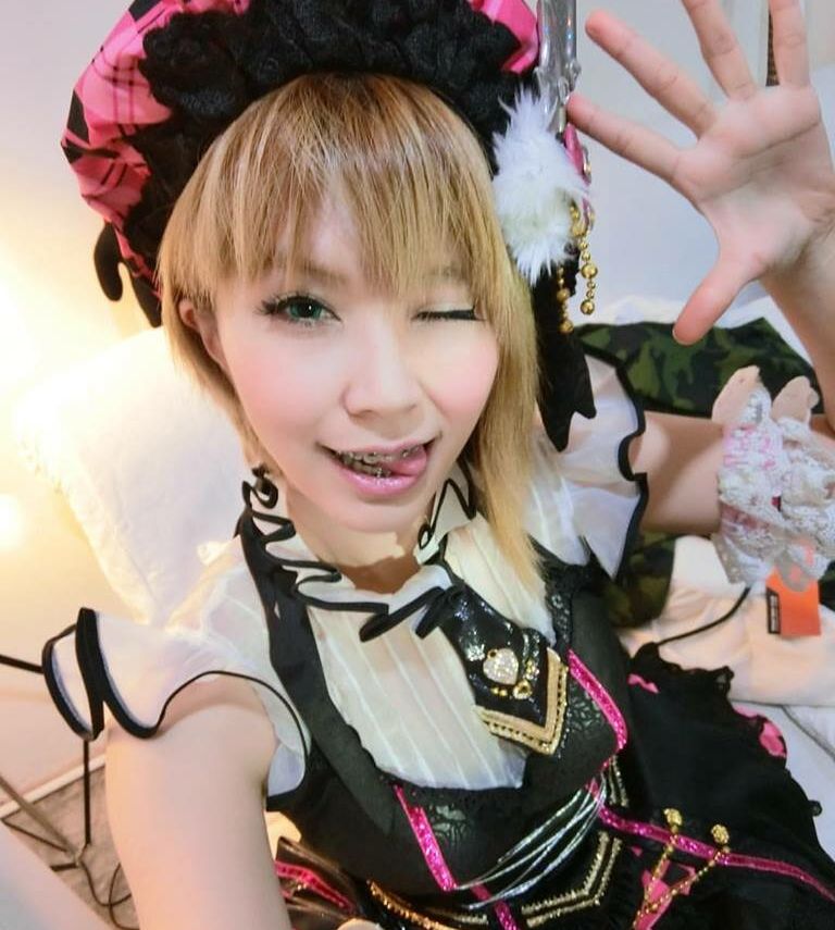 OnniesM nackt #108580089