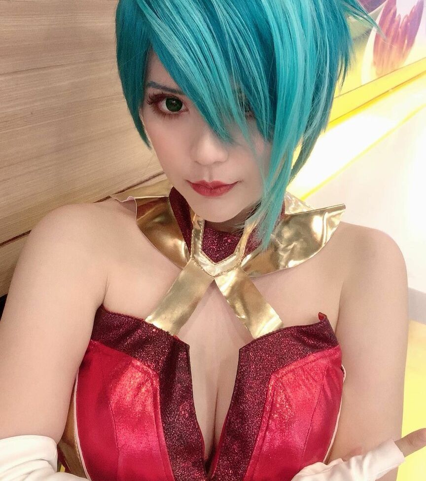 OnniesM nackt #108580153