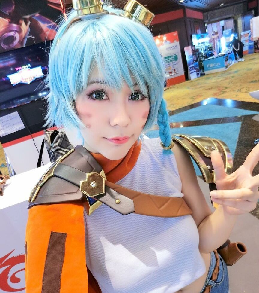 OnniesM nackt #108580175