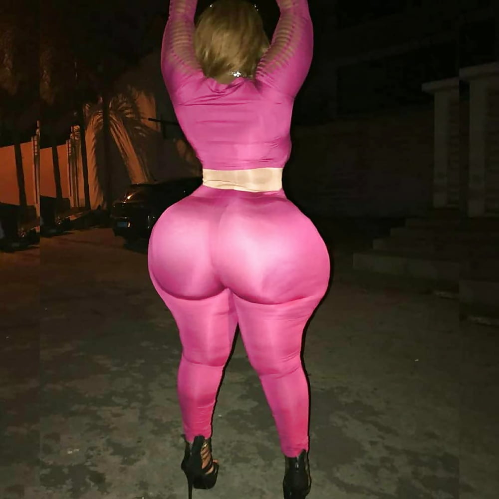 ¡Pracht-arsch-nutten!
 #90242969