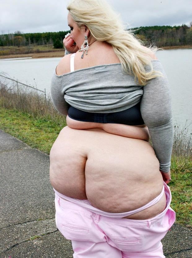 ¡Pracht-arsch-nutten!
 #90243030