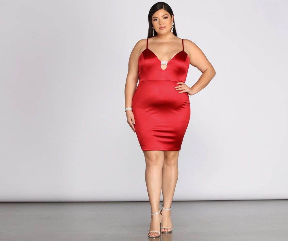 Busty sexy würzig
 #95435790