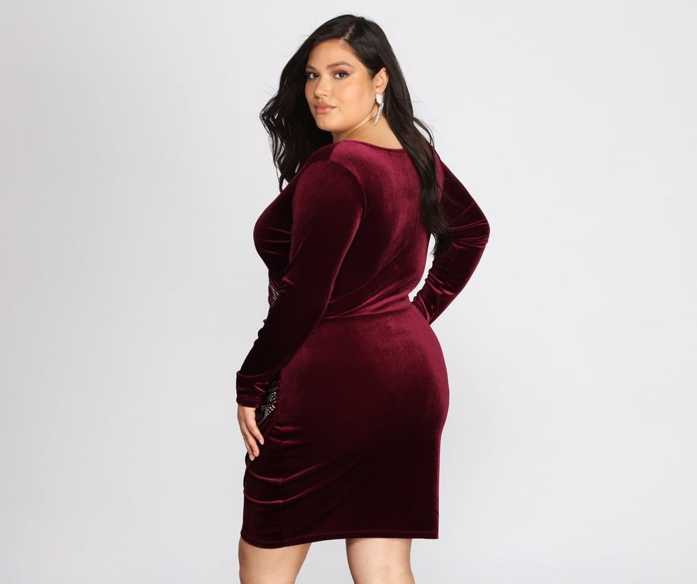 Busty sexy würzig
 #95435826