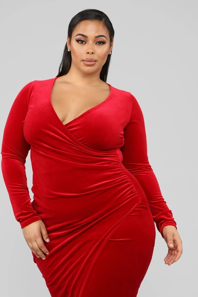 Busty sexy würzig
 #95435836