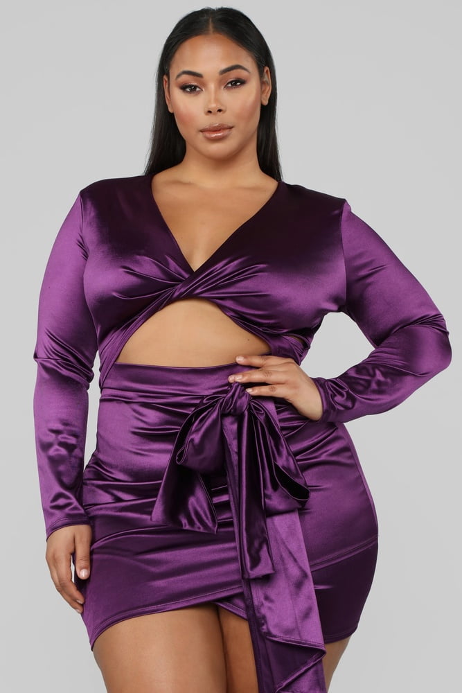 Busty sexy würzig
 #95435846