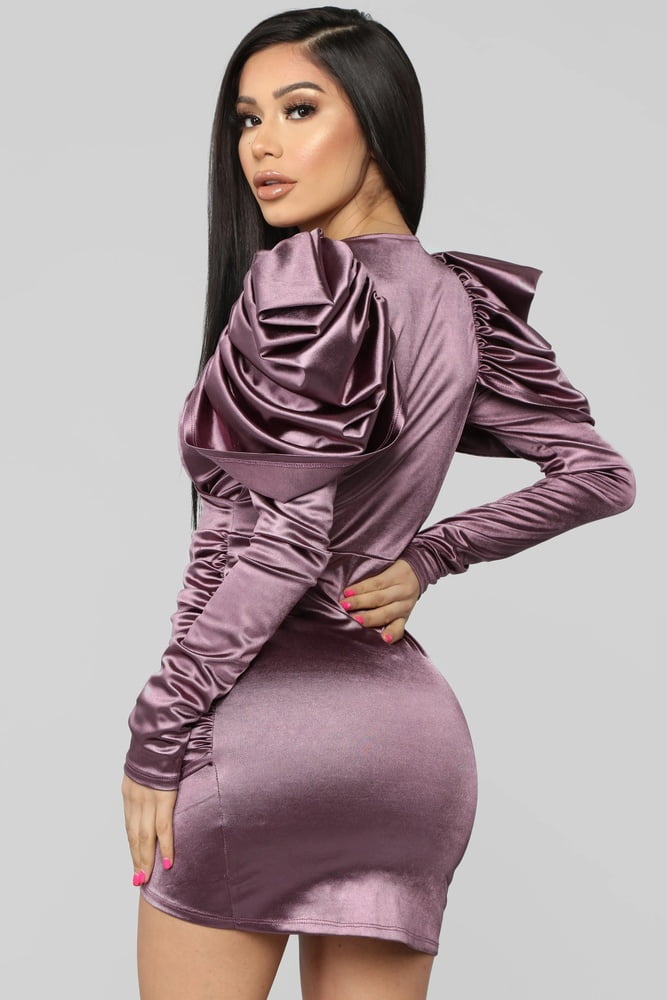 Busty sexy würzig
 #95435872