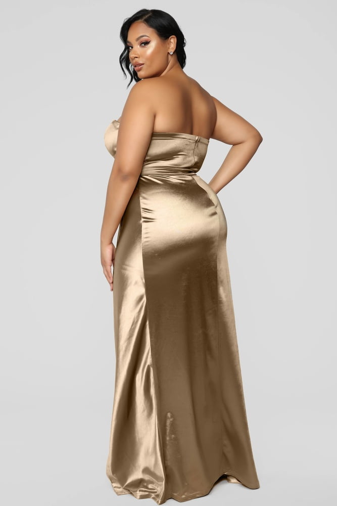 Busty sexy würzig
 #95435910